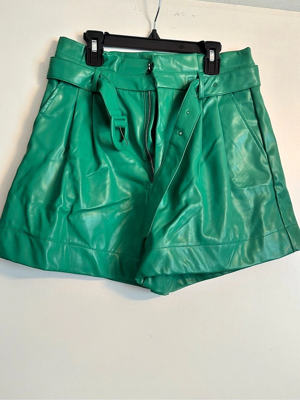 Faux Leather Pleated Shorts High Waist Green Medium